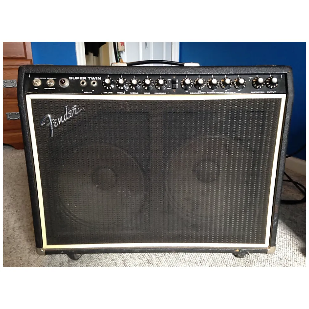 FENDER SUPER TWIN REVERB